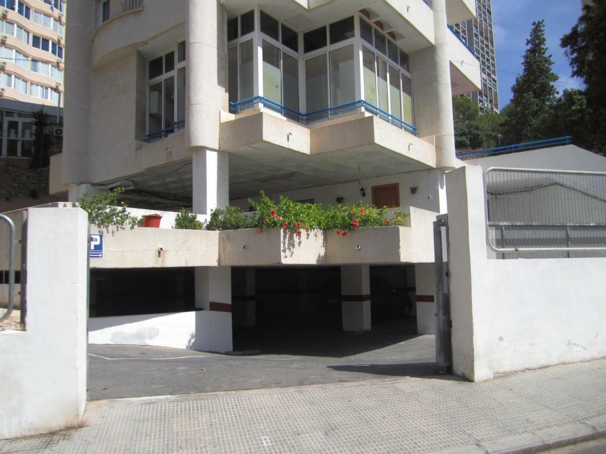 Holiday Apartment 5 Min To Levante Beach Benidorm Exteriör bild